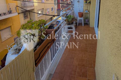 Apartamento en venta en Blanes, Gerona, España 4 dormitorios, 90 m2 No. 167354 - foto 2