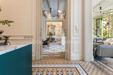 Apartment à vendre à Barcelona, Espagne, 4 chambres, 465 m2 No. 160186 - photo 12