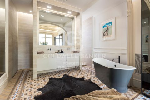 Apartment à vendre à Barcelona, Espagne, 4 chambres, 465 m2 No. 160186 - photo 24