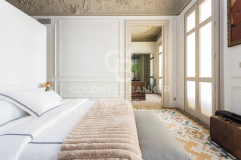 Apartment à vendre à Barcelona, Espagne, 4 chambres, 465 m2 No. 160186 - photo 19