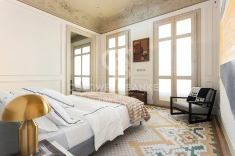 Apartment à vendre à Barcelona, Espagne, 4 chambres, 465 m2 No. 160186 - photo 18
