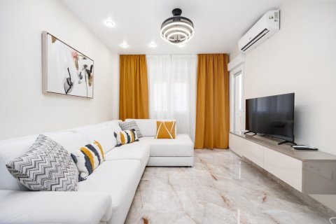 Appartamento a Torrevieja, Alicante, Spagna 43 mq. N° 183088