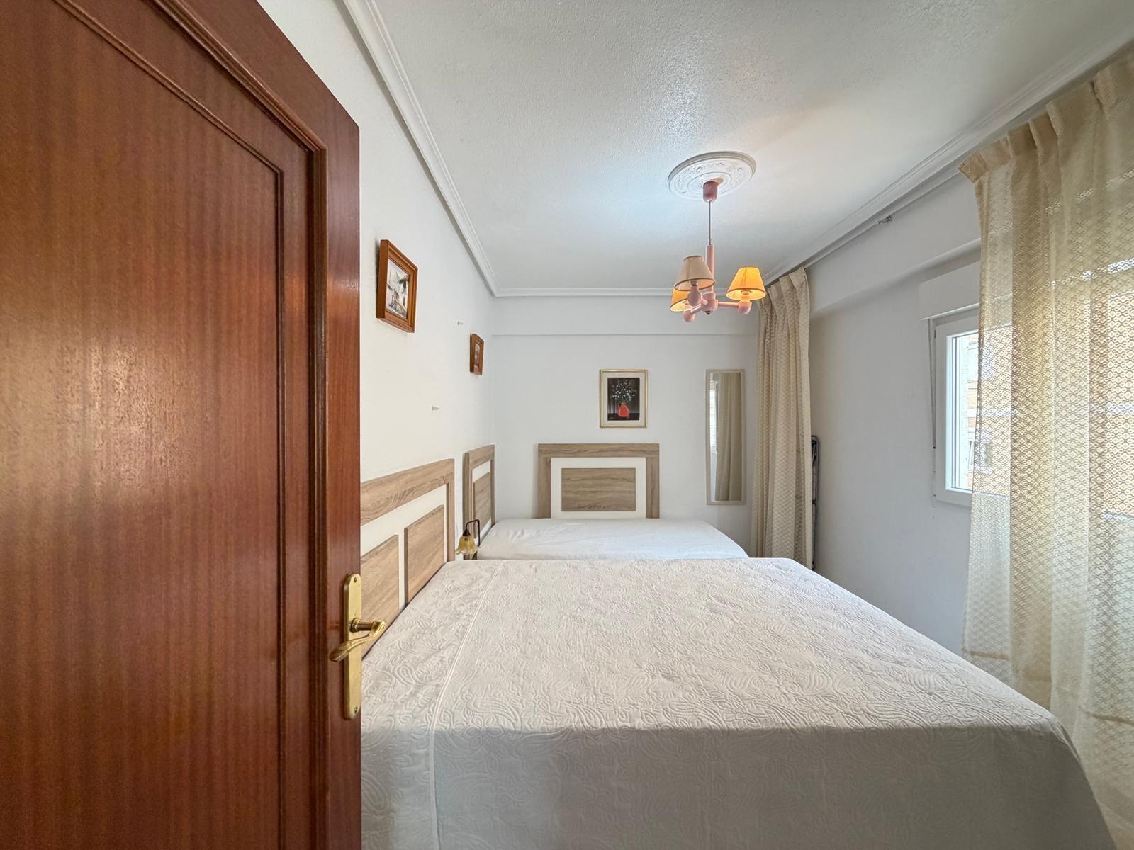 Apartment in Torrevieja, Alicante, Spain 3 bedrooms, 81 sq.m. No. 183090