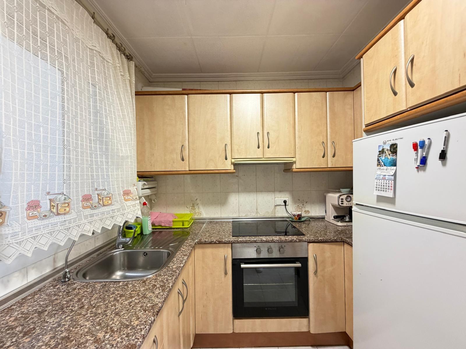 Apartment in Torrevieja, Alicante, Spain 3 bedrooms, 81 sq.m. No. 183090