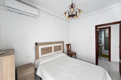 Appartamento in vendita a Torrevieja, Alicante, Spagna 3 camere da letto, 81 mq. N° 183090 - foto 21