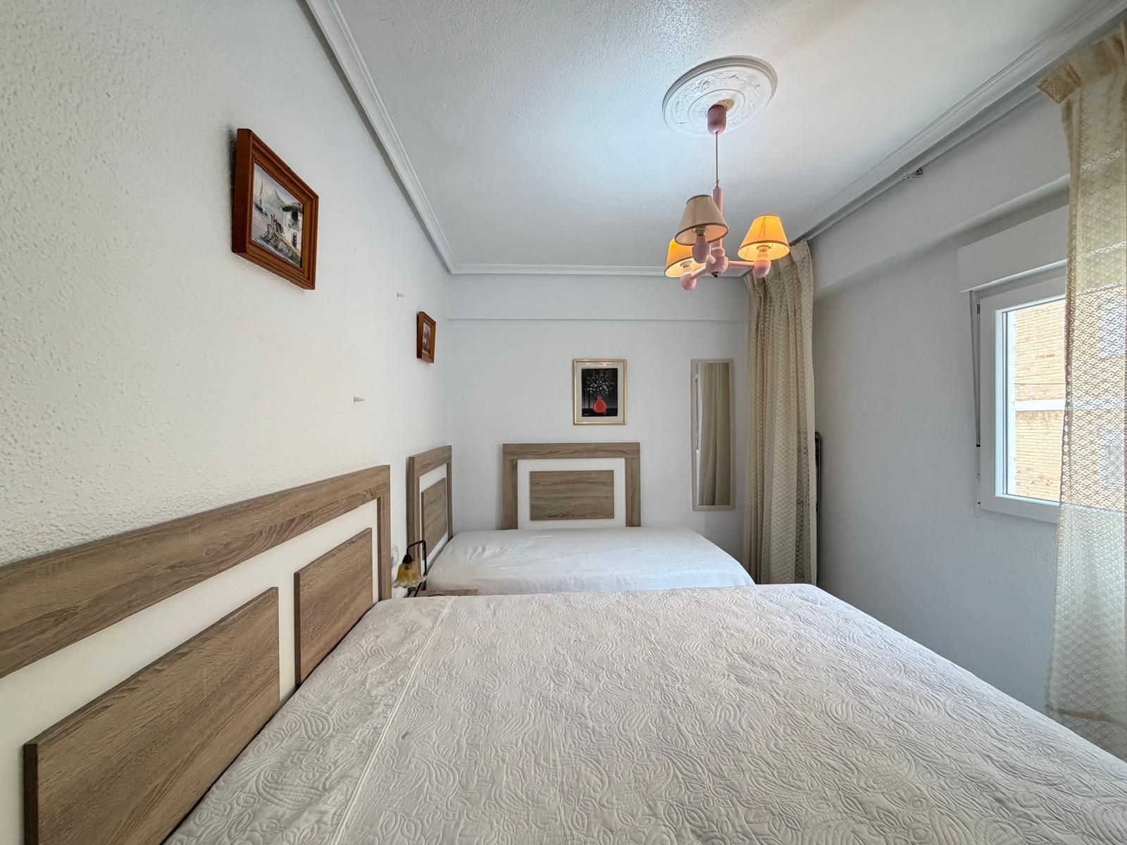 Apartment in Torrevieja, Alicante, Spain 3 bedrooms, 81 sq.m. No. 183090