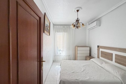 Appartamento in vendita a Torrevieja, Alicante, Spagna 3 camere da letto, 81 mq. N° 183090 - foto 18