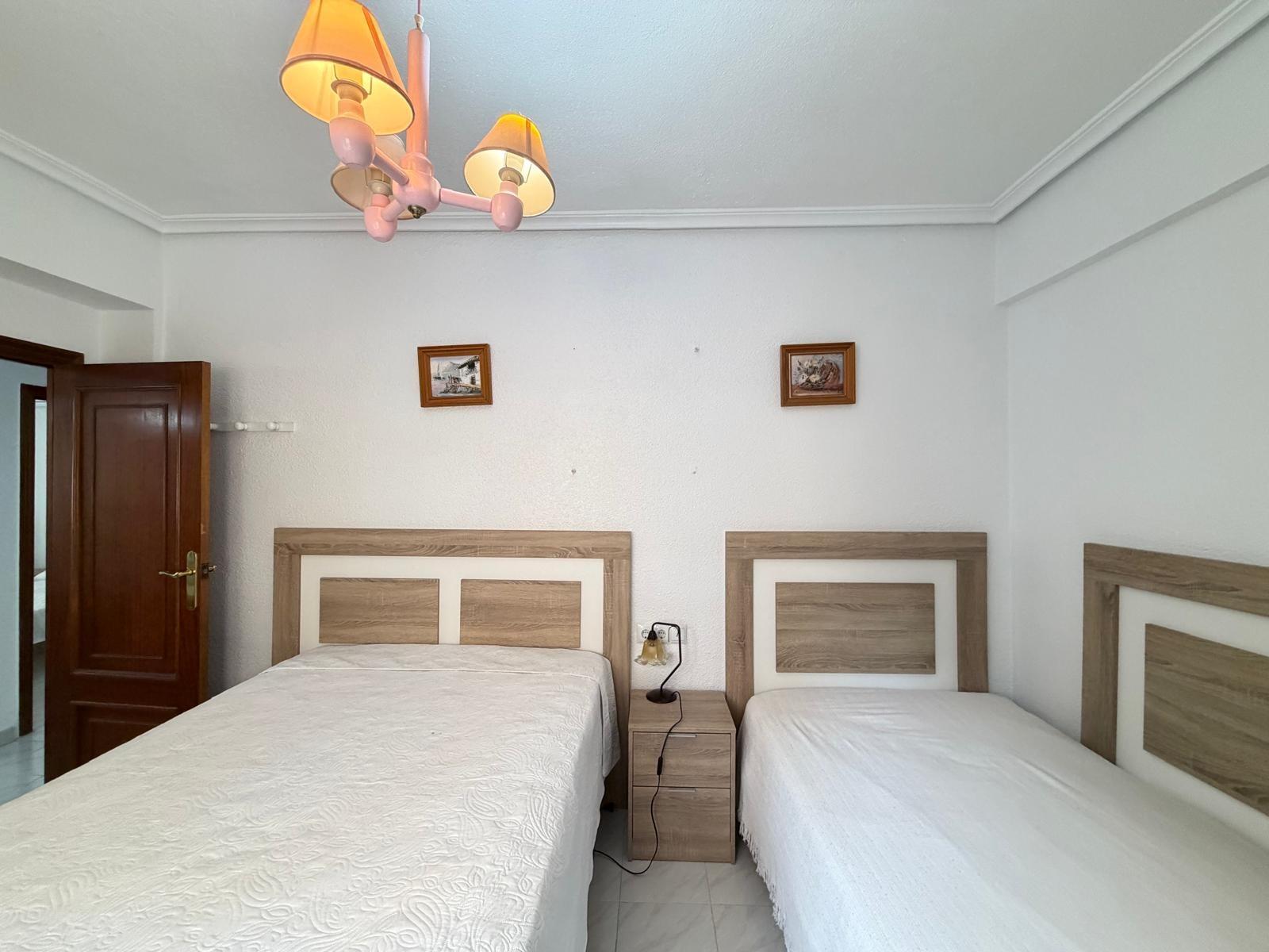 Apartment in Torrevieja, Alicante, Spain 3 bedrooms, 81 sq.m. No. 183090