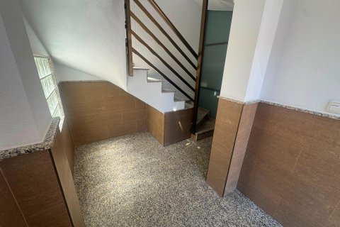 Dzīvoklis pārdošanā Tavernes de la Valldigna, Valencia, Spānijā 1 istaba, 75 m2 Nr. 183089 - attēls 9