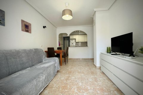 Huoneisto myytävänä Torrevieja, Alicante, Espanja, 1 makuuhuone, 55 m2 No. 183091 - kuva 2