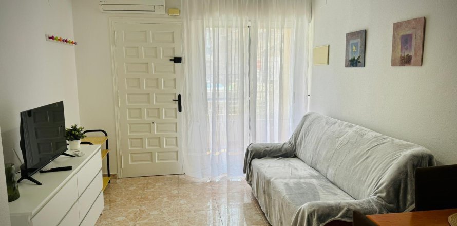 Huoneisto Torrevieja, Alicante, Espanja 1 makuuhuone, 55 m2 No. 183091