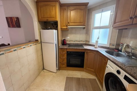 Dzīvoklis pārdošanā Torrevieja, Alicante, Spānijā 2 istabas, 77 m2 Nr. 183034 - attēls 4