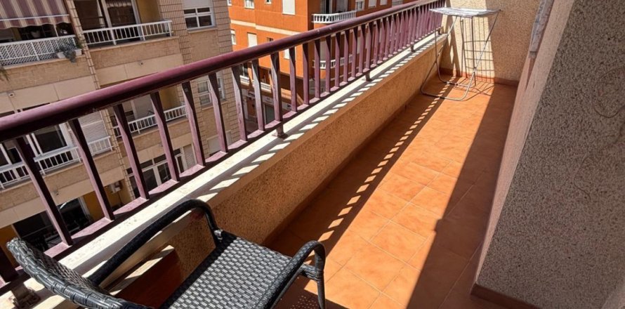 Dzīvoklis Torrevieja, Alicante, Spānijā 2 istabas, 77 m2 Nr. 183034