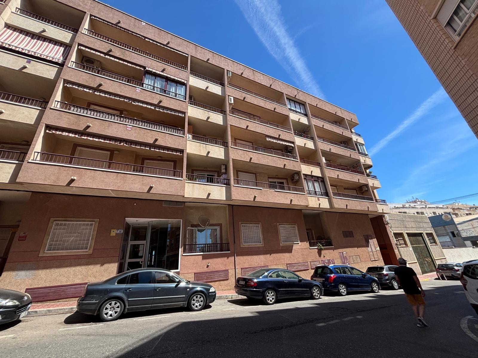 Dzīvoklis Torrevieja, Alicante, Spānijā 2 istabas, 77 m2 Nr. 183034