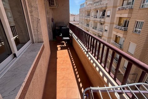 Dzīvoklis pārdošanā Torrevieja, Alicante, Spānijā 2 istabas, 77 m2 Nr. 183034 - attēls 7