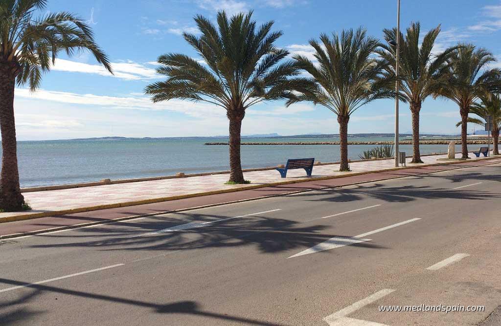 Apartamento en Santa Pola, Alicante, España 2 dormitorios, 75 m2 No. 182620