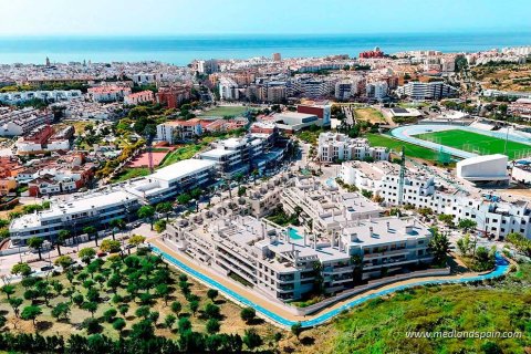 Huoneisto myytävänä Estepona, Malaga, Espanja, 2 makuuhuonetta, 109 m2 No. 182619 - kuva 4
