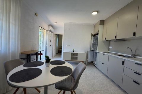 Bungalow w Torrevieja, Alicante, Hiszpania 1 sypialnia, 37 mkw. nr 182972 – zdjęcie 15