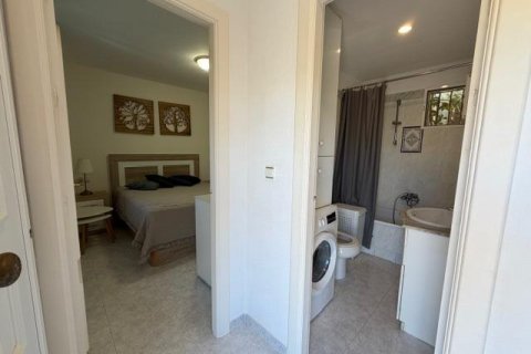 Bungalow w Torrevieja, Alicante, Hiszpania 1 sypialnia, 37 mkw. nr 182972 – zdjęcie 10