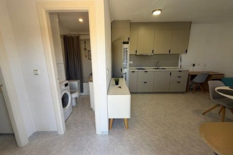 Bungalow w Torrevieja, Alicante, Hiszpania 1 sypialnia, 37 mkw. nr 182972 – zdjęcie 9