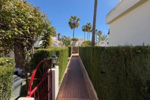 Bungalow w Torrevieja, Alicante, Hiszpania 1 sypialnia, 37 mkw. nr 182972 – zdjęcie 3