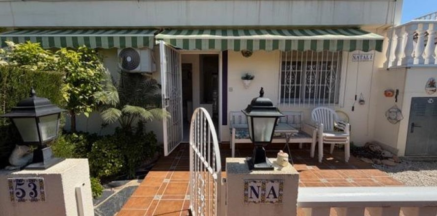 Bungalow w Torrevieja, Alicante, Hiszpania 1 sypialnia, 37 mkw. nr 182972