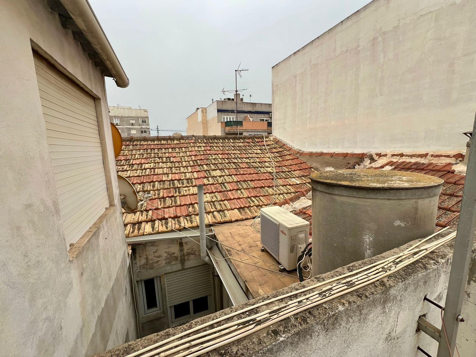 Apartment in Torrevieja, Alicante, Spain 4 bedrooms, 112 sq.m. No. 182971
