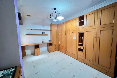 Wohnung zum Verkauf in Torrevieja, Alicante, Spanien 4 Schlafzimmer, 112 m2 Nr. 182971 - Foto 12