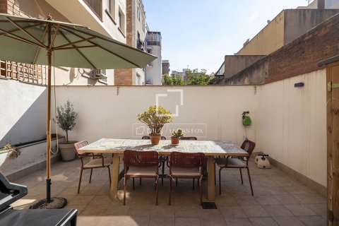 Продажа квартиры в Барселона, Испания 3 спальни, 112м2 №192673 - фото 8