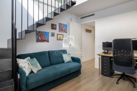 Продажа квартиры в Барселона, Испания 3 спальни, 112м2 №192673 - фото 17