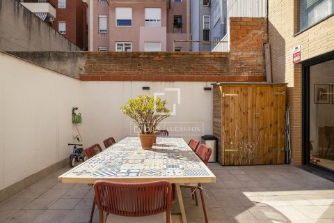 Продажа квартиры в Барселона, Испания 3 спальни, 112м2 №192673 - фото 9