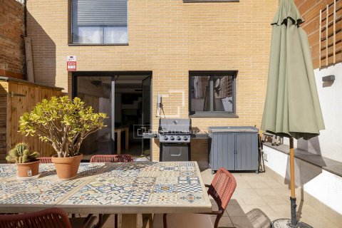 Продажа квартиры в Барселона, Испания 3 спальни, 112м2 №192673 - фото 6