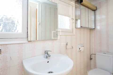 Apartamento en venta en Barcelona, España 4 dormitorios, 81 m2 No. 192678 - foto 26