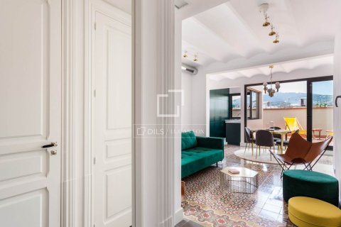 Kattohuoneisto myytävänä Barcelona, Espanja, 1 makuuhuone, 52 m2 No. 192679 - kuva 11