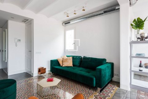 Kattohuoneisto myytävänä Barcelona, Espanja, 1 makuuhuone, 52 m2 No. 192679 - kuva 10