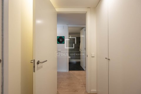 Apartamento en venta en Barcelona, España 2 dormitorios, 73 m2 No. 192676 - foto 17