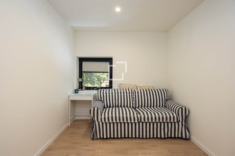 Apartamento en venta en Barcelona, España 2 dormitorios, 73 m2 No. 192676 - foto 15
