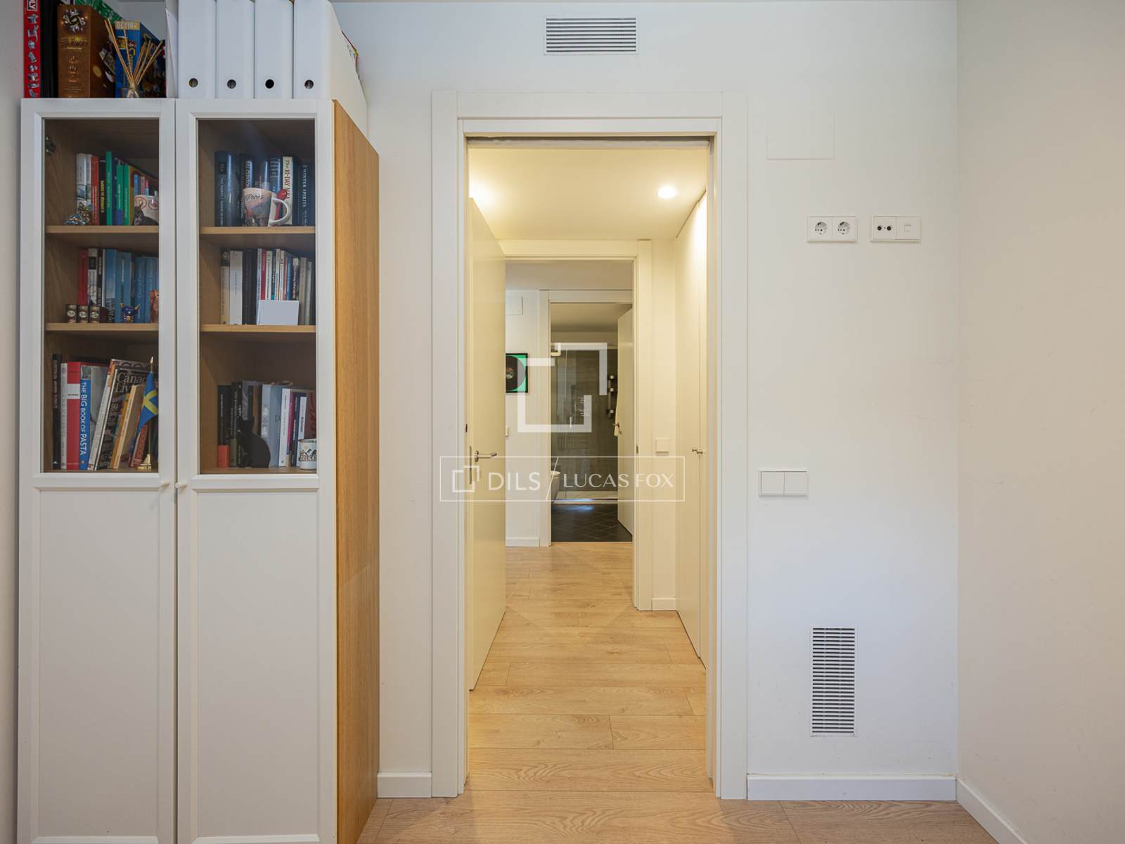 Huoneisto Barcelona, Espanja 2 makuuhuonetta, 73 m2 No. 192676