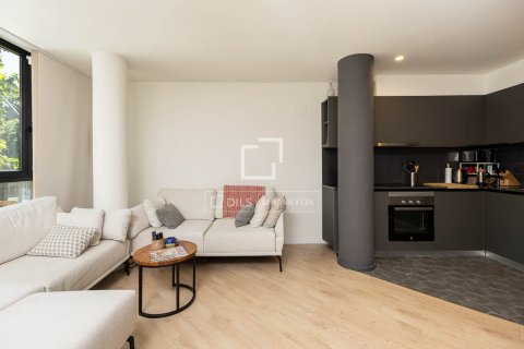 Apartamento en venta en Barcelona, España 2 dormitorios, 73 m2 No. 192676 - foto 5