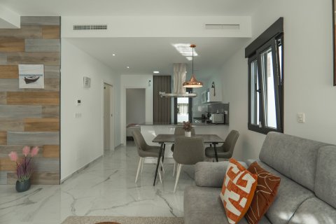 Продажа виллы Торревьеха, Аликанте, Испания 3 спальни, 116м2 №139785 - фото 9