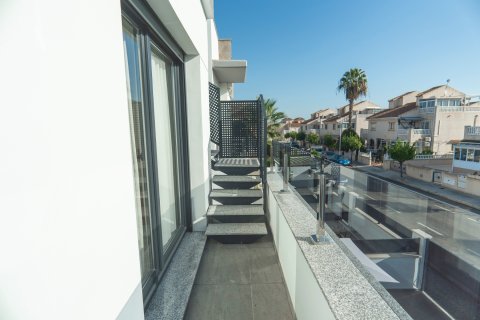 Продажа виллы Торревьеха, Аликанте, Испания 3 спальни, 116м2 №139785 - фото 29