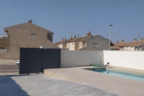 Villa zum Verkauf Torrevieja, Alicante, Spanien 3 Schlafzimmer,  Nr. 139782 - Foto 7