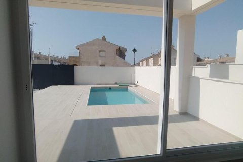 Villa zum Verkauf Torrevieja, Alicante, Spanien 3 Schlafzimmer,  Nr. 139782 - Foto 25