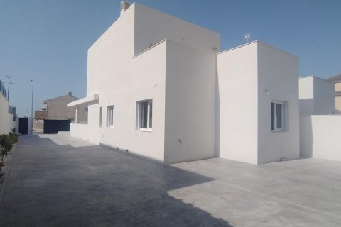 Villa zum Verkauf Torrevieja, Alicante, Spanien 3 Schlafzimmer,  Nr. 139782 - Foto 11