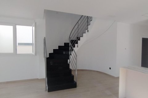 Villa zum Verkauf Torrevieja, Alicante, Spanien 3 Schlafzimmer,  Nr. 139782 - Foto 23