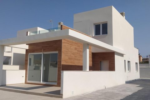 Villa zum Verkauf Torrevieja, Alicante, Spanien 3 Schlafzimmer,  Nr. 139782 - Foto 4