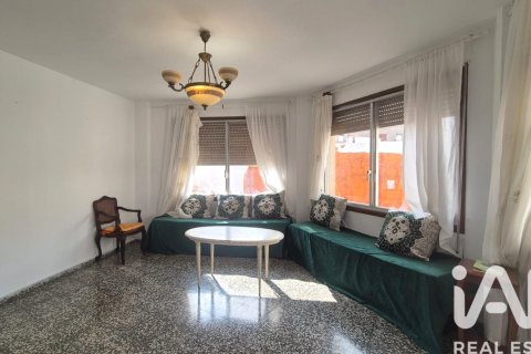 Apartment à vendre à Oliva, Valencia, Espagne, 3 chambres, 137 m2 No. 185652 - photo 2