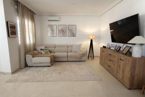 Продажа квартиры в Аликанте, Испания 2 спальни, 115м2 №166009 - фото 15