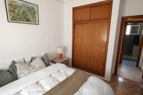 Продажа квартиры в Аликанте, Испания 2 спальни, 115м2 №166009 - фото 21