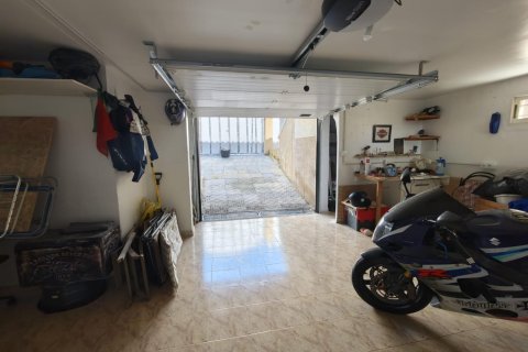 Продажа квартиры в Аликанте, Испания 2 спальни, 115м2 №166009 - фото 9
